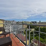 Ea Julis Ξενοδοχείο 4*