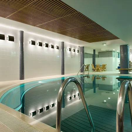 Ea Julis Hotel 4*