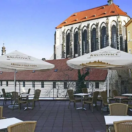 Ea Julis 4* Praga