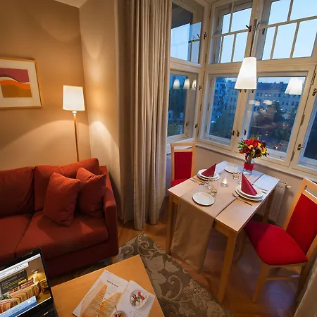 Hotel Ea Julis 4*