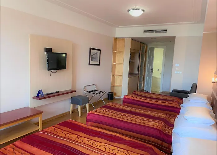 Ea Julis 4* Prag