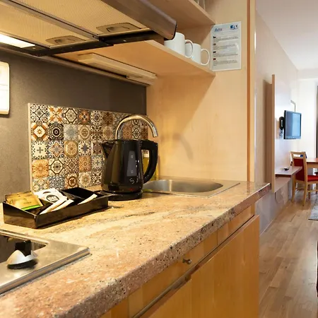 Ea Julis Hotell Prag