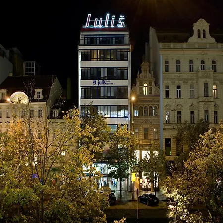 Hotell Ea Julis