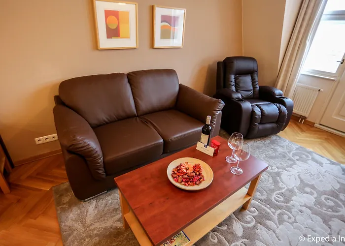 Hotel Ea Julis