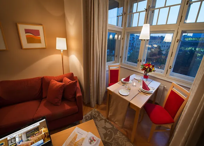 Hotel Ea Julis 4*